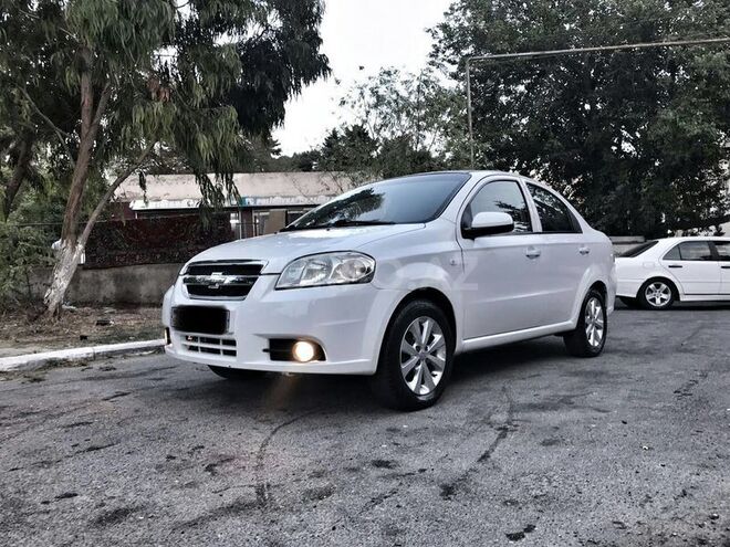 Chevrolet Aveo 2011, 172,000 km - 1.2 л - Bakı