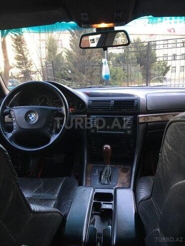 BMW 730 2001, 244,000 km - 3.0 l - Bakı