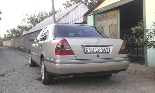 Mercedes C 180 1995, 383,936 km - 2.0 l - İmişli