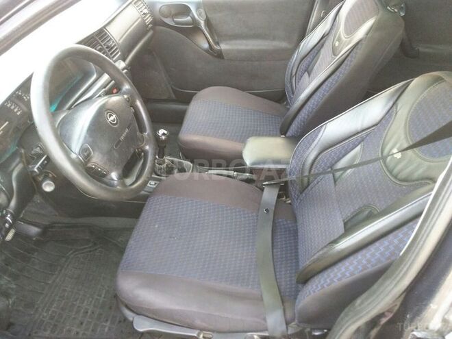 Opel Vectra 1998, 252,000 km - 2.0 l - Bakı
