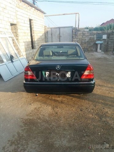 Mercedes C 220 1995, 300,000 km - 2.2 л - Bakı
