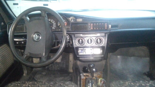 Mercedes 190 1989, 113,452 km - 2.0 l - Bakı