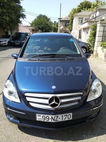 Mercedes B 170 2008, 65,000 km - 1.7 l - Bakı