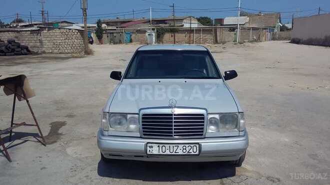 Mercedes E 200 1991, 400,000 km - 2.0 l - Bakı