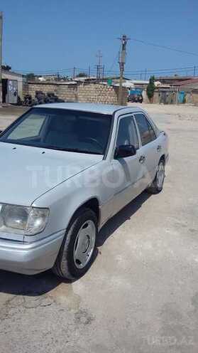 Mercedes E 200 1991, 400,000 km - 2.0 l - Bakı