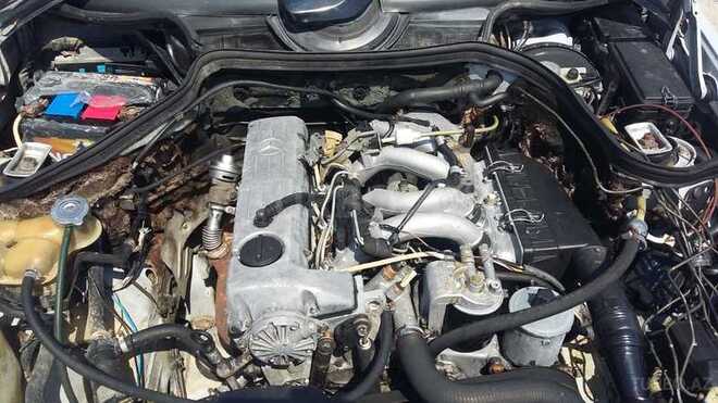 Mercedes E 200 1991, 400,000 km - 2.0 l - Bakı