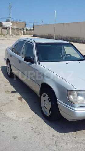Mercedes E 200 1991, 400,000 km - 2.0 l - Bakı