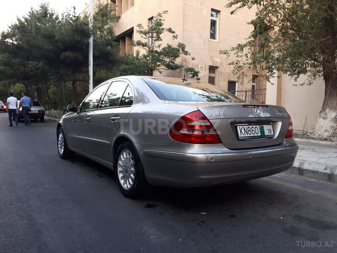 Mercedes E 200 2005, 138,900 km - 2.0 l - Bakı