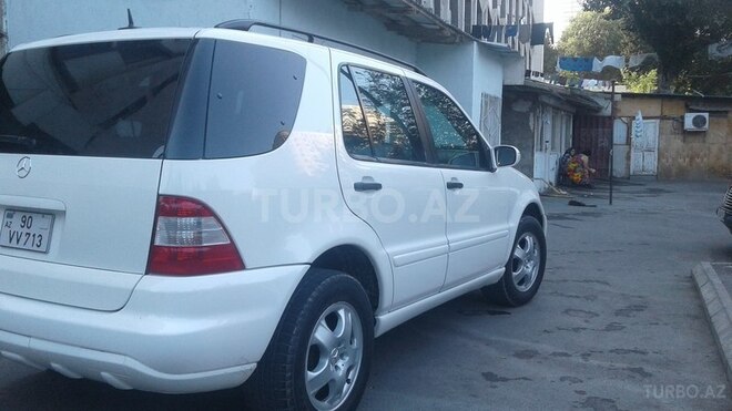 Mercedes E 320 2002, 141,000 km - 3.2 l - Bakı