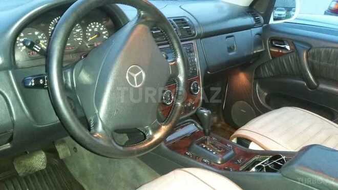 Mercedes E 320 2002, 141,000 km - 3.2 l - Bakı