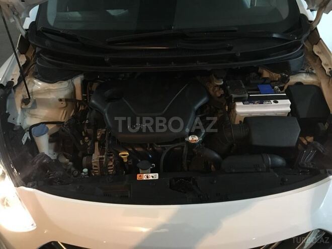 Hyundai i30 2013, 15,000 km - 0.3 l - Bakı