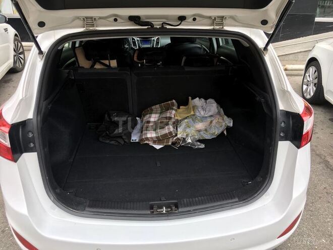 Hyundai i30 2013, 15,000 km - 0.3 l - Bakı