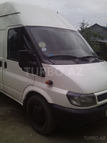 Ford Transit 2005, 126,000 km - 0.3 l - Astara