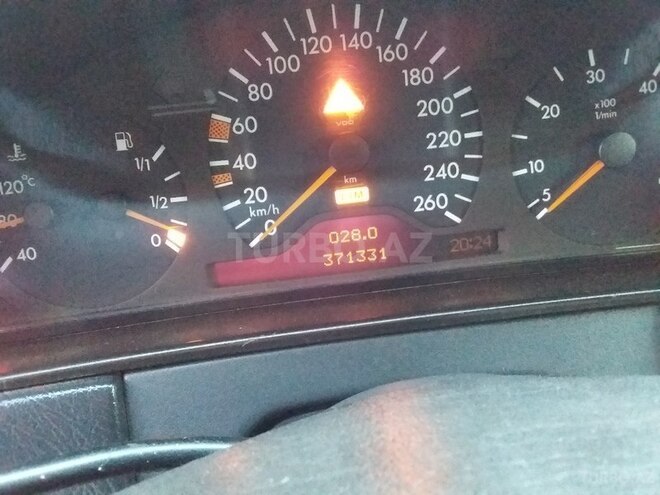 Mercedes E 300 1997, 371,000 km - 3.0 л - Xaçmaz