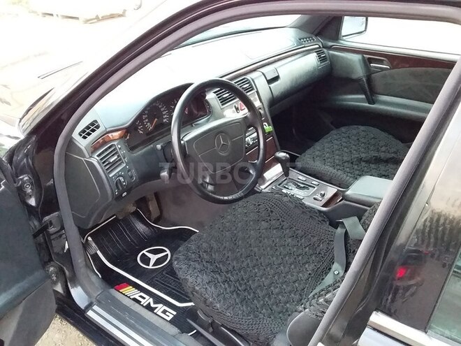 Mercedes E 300 1997, 371,000 km - 3.0 л - Xaçmaz