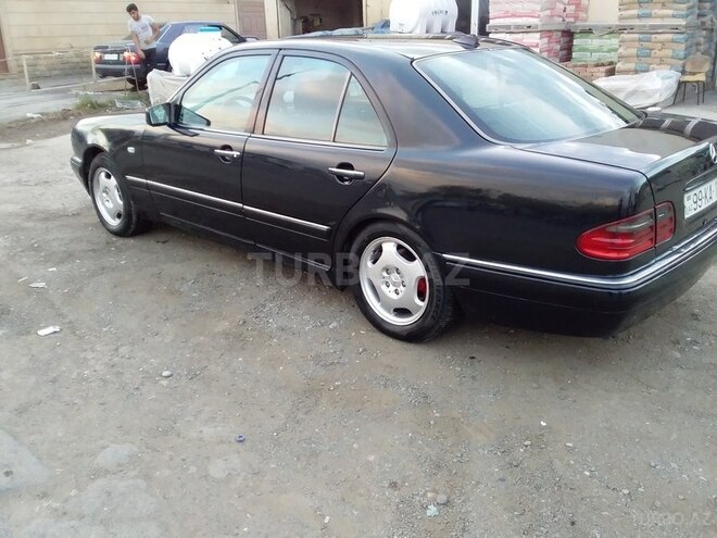 Mercedes E 300 1997, 371,000 km - 3.0 л - Xaçmaz