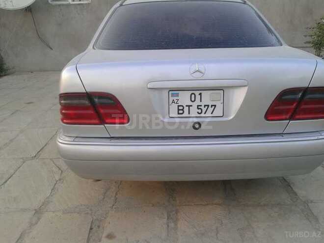 Mercedes E 220 1995, 308,752 km - 2.2 l - Bakı