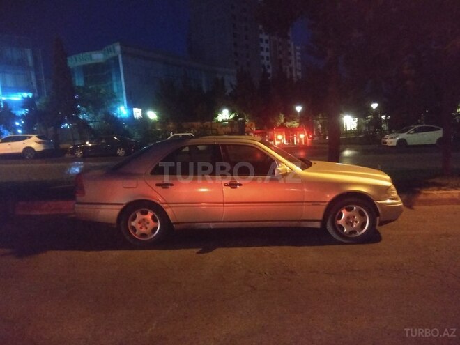 Mercedes C 220 1996, 435,000 km - 0.2 l - Bakı