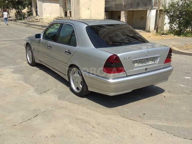 Mercedes C 240 1998, 190,000 km - 2.4 l - Bakı