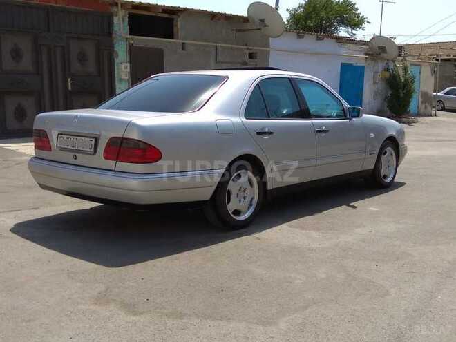 Mercedes E 240 1998, 225,000 km - 2.4 l - Bakı