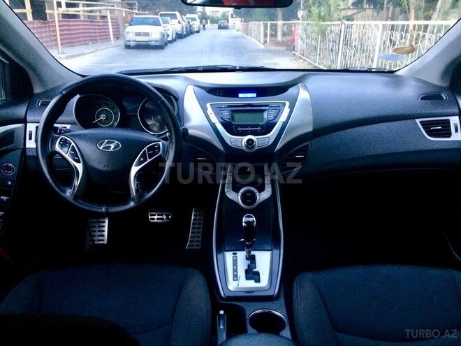Hyundai Elantra 2011, 165,000 km - 1.8 l - Bakı