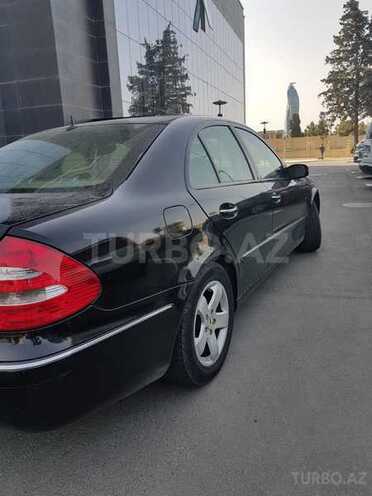 Mercedes E 220 2002, 232,175 km - 2.2 l - Bakı