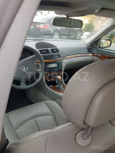 Mercedes E 220 2002, 232,175 km - 2.2 l - Bakı