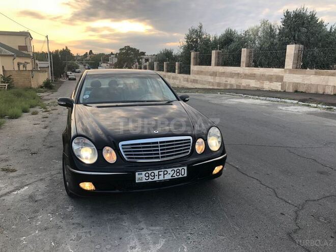 Mercedes E 220 2002, 232,175 km - 2.2 l - Bakı