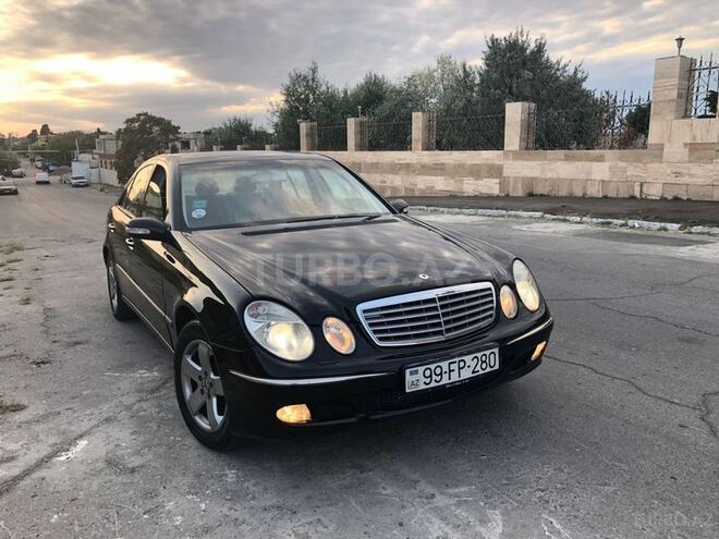 Mercedes E 220 2002, 232,175 km - 2.2 l - Bakı