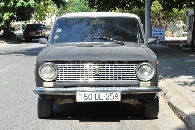 LADA (VAZ) 21011 1972, 450,000 km - 1.3 l - Şirvan