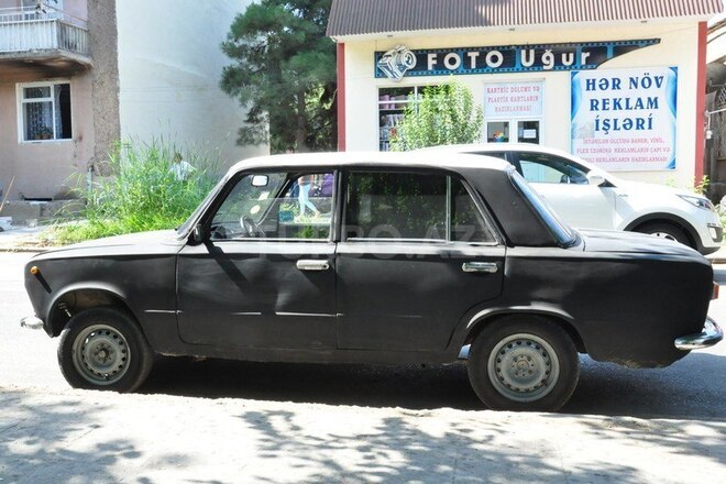 LADA (VAZ) 21011 1972, 450,000 km - 1.3 l - Şirvan