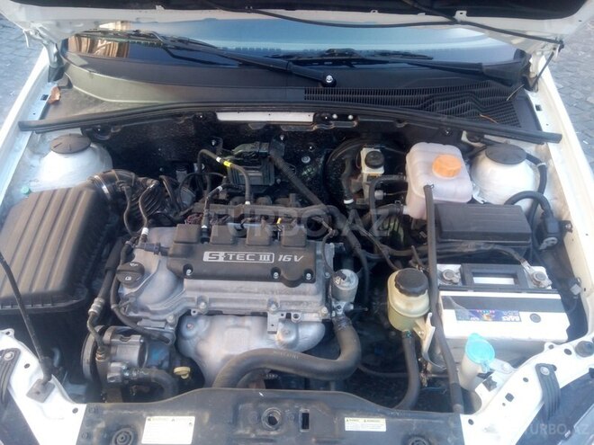 Daewoo Gentra 2013, 140,000 km - 1.6 l - Bakı