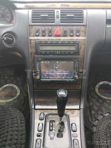 Mercedes E 280 1999, 224,000 km - 2.8 l - Xırdalan