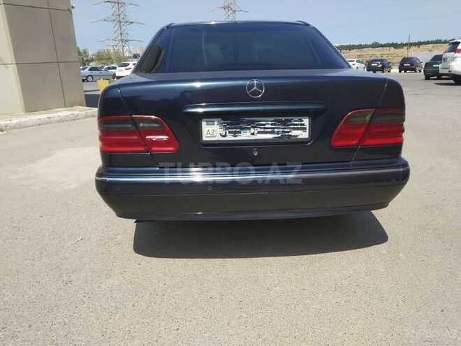 Mercedes E 280 1999, 224,000 km - 2.8 l - Xırdalan