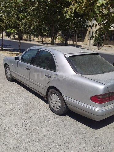 Mercedes E 230 1995, 400,000 km - 2.3 l - Bakı