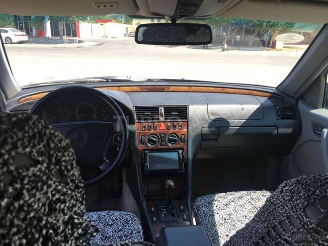Mercedes C 230 1999, 156,000 km - 2.3 л - Sumqayıt