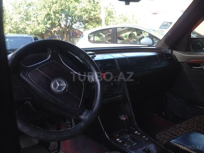 Mercedes C 180 1995, 178,093 km - 1.8 л - Bakı