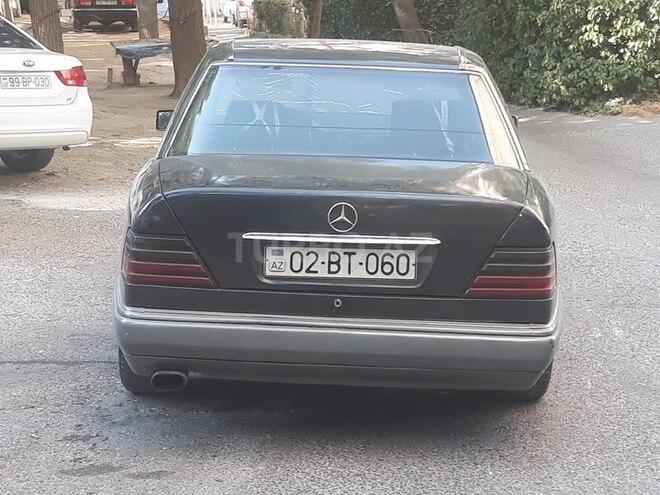 Mercedes E 220 1994, 276,846 km - 2.2 l - Bakı