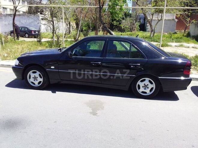 Mercedes C 180 1998, 352,000 km - 1.8 l - Bakı