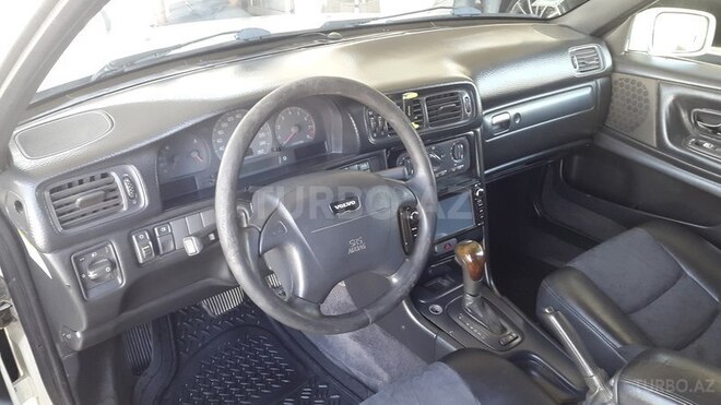 Volvo  1998, 300,000 km - 2.5 l - Bakı
