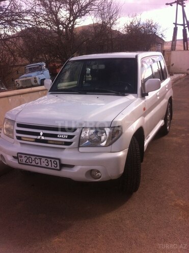 Mitsubishi Pajero io 2000, 240,000 km - 0.2 л - Gədəbəy