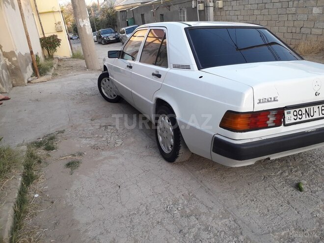 Mercedes 190 1991, 235,000 km - 1.8 l - Bakı
