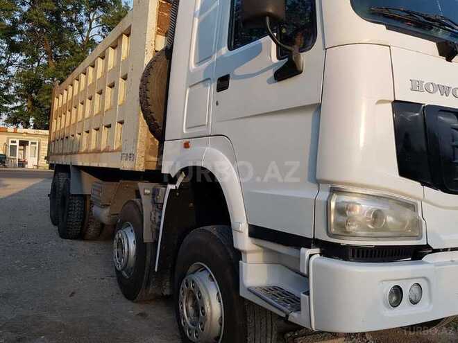 HOWO Sinotruk 2012, 400,000 km - 9.5 l - Xaçmaz