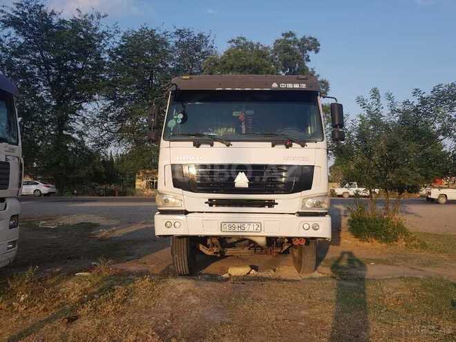 HOWO Sinotruk 2012, 400,000 km - 9.5 l - Xaçmaz