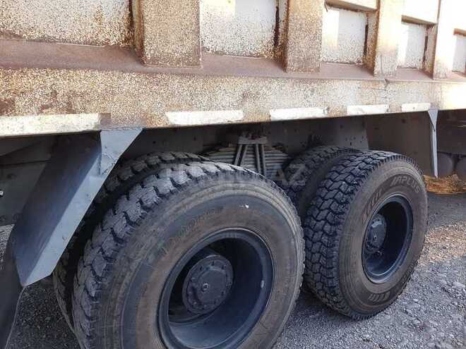 HOWO Sinotruk 2012, 400,000 km - 9.5 l - Xaçmaz