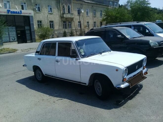 LADA (VAZ) 21011 1983, 200,000 km - 1.3 l - Sumqayıt