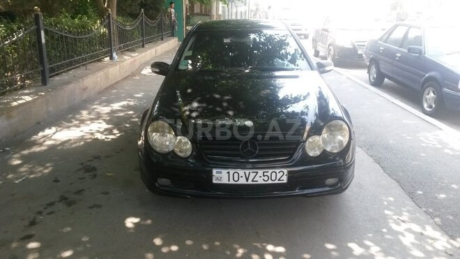 Mercedes C 180 2003, 176,800 km - 1.8 l - Bakı