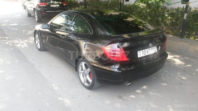 Mercedes C 180 2003, 176,800 km - 1.8 l - Bakı