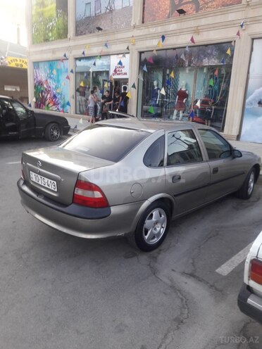 Opel Vectra 1998, 444,440 km - 1.6 л - Bakı