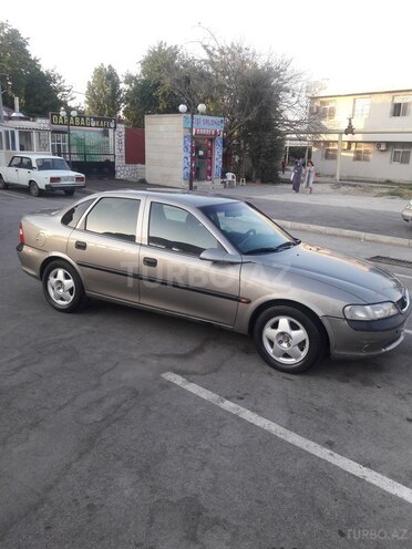 Opel Vectra 1998, 444,440 km - 1.6 л - Bakı